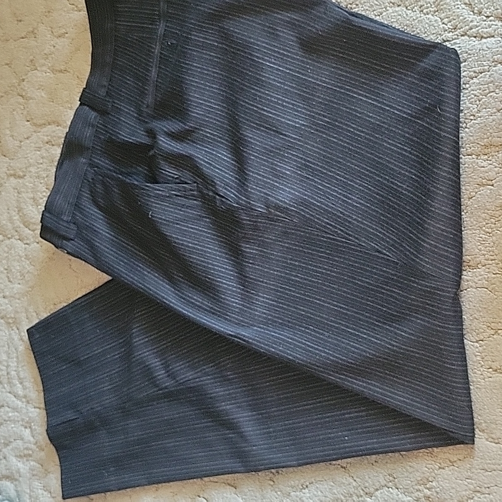 Kenneth Cole black and Grey striped pants 34/32